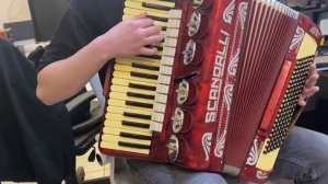 Аккордеон Scandalli