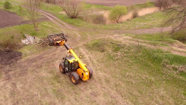 JCB