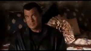 Стивен Сигал матерится по-русски