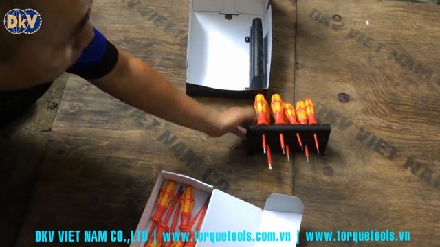 BỘ TÔ VÍT CÁCH ĐIỆN WERA 05105631001 | WERA VDE SCREWDRIVER SET 05105631001 смотреть онлайн