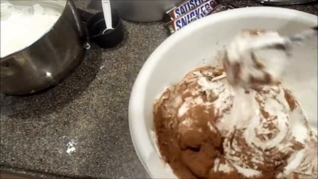 Chocolate Sinckers Cake Recipe