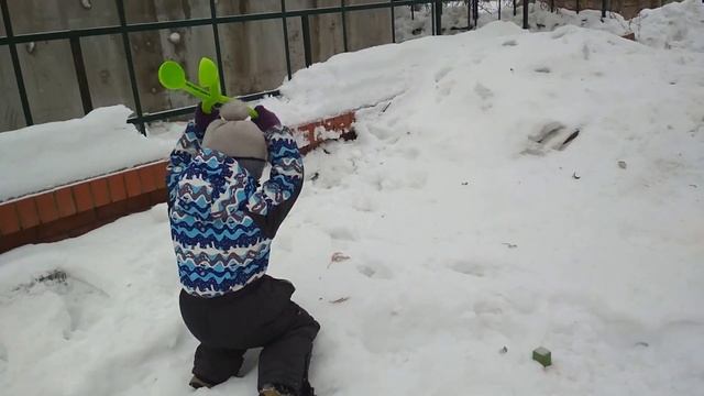 Проклятые урановые рудники... смотреть онлайн