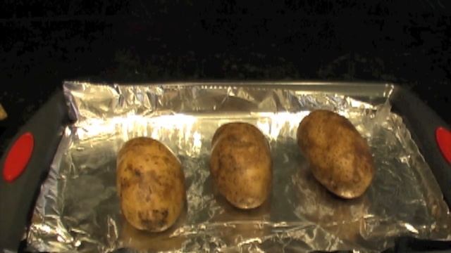 How To Bake A Potato - Five Star Restaurant Style