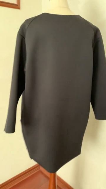 Чёрно белый кардиган из неопрена 42-46 размер