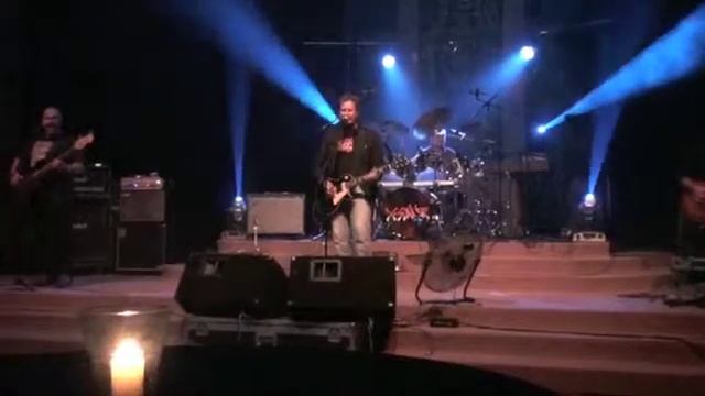 Somebody Loves You - Daniel Band смотреть онлайн