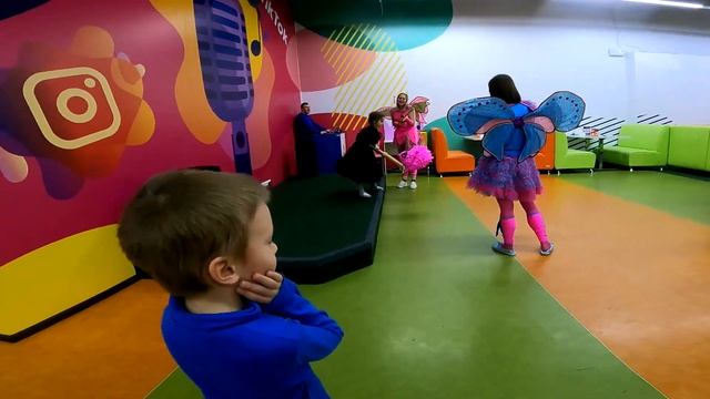 ||ДЕНЬ 697|| Со Стёпой во Fly Park`e. смотреть онлайн