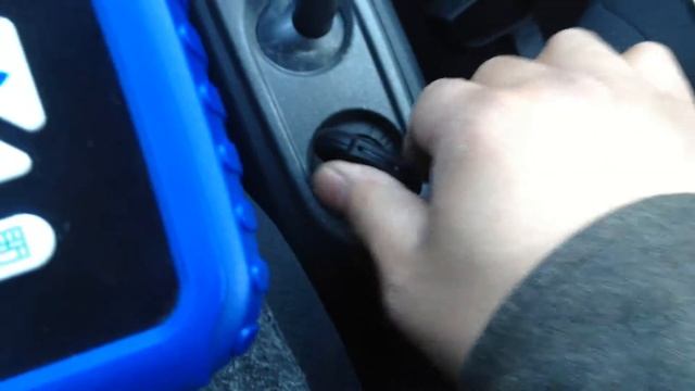 How to program a SMART BR451 Remote Key with skp900 key programmer? смотреть онлайн