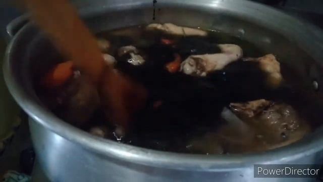 CHIRMOLE DE POLLO Y PUERCO смотреть онлайн