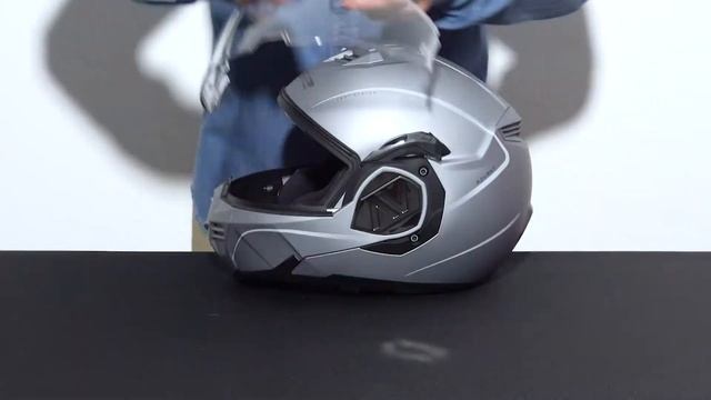 LS2 FF906 ADVANT Visor Removal & Installation смотреть онлайн