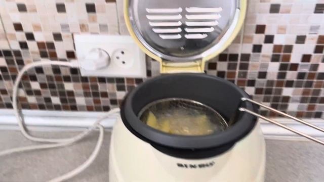 Мини фритюрница
