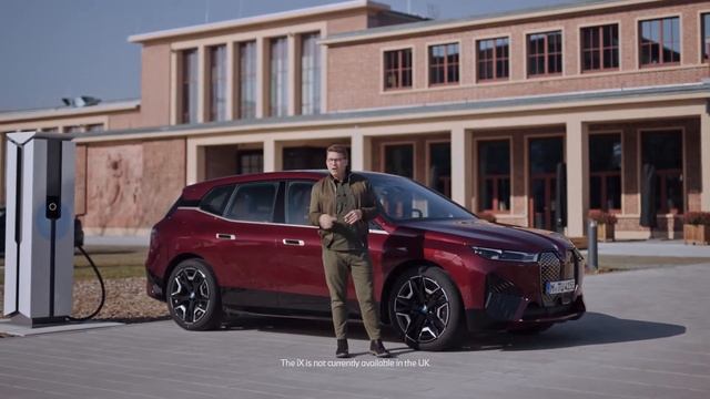 BMW iX Product Walk Around Video | JKC смотреть онлайн