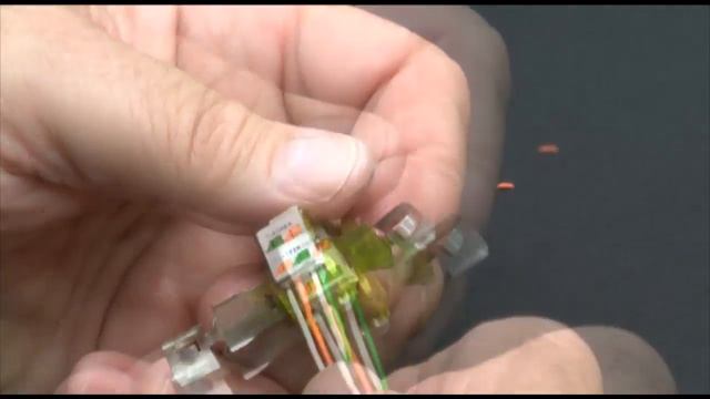 Assembling your CAT6a connector for fast Ethernet connection - Phoenix Contact смотреть онлайн