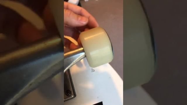 Wear Test Review: Spitfire 80HD Skateboard Wheels. смотреть онлайн