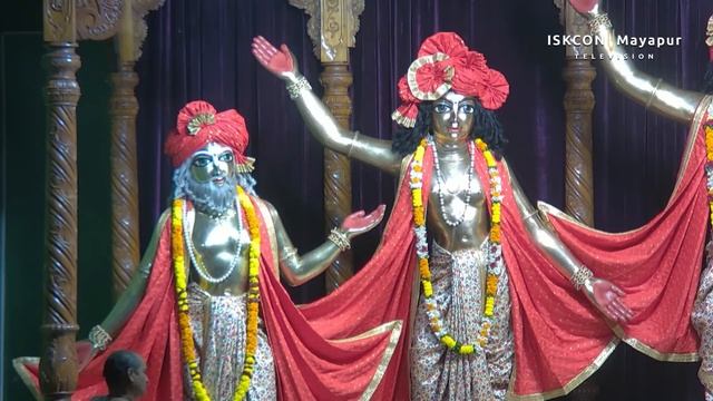 Mangal Arati Sri Dham Mayapur - November 10, 2023 смотреть онлайн