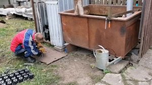 Гнем арматуру в кольцо для свай из подручных средств.