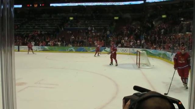 Ovechkin Deflecting Shots смотреть онлайн