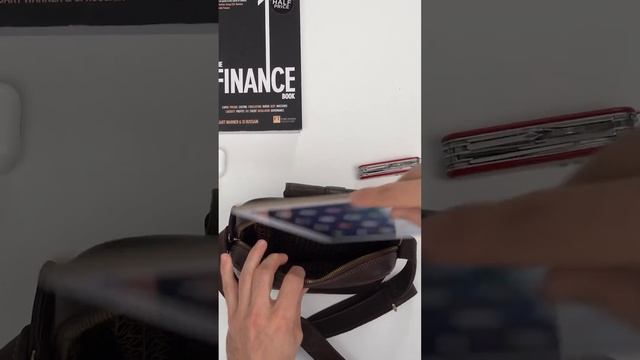 Др Коффер M402794 247 09 сумка через плечо смотреть онлайн