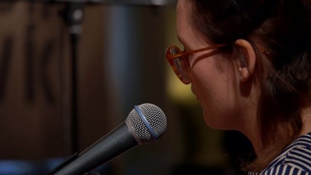 Sóley - The Sun Is Going Down II (Live on KEXP) смотреть онлайн