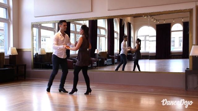 Salsa Left Turn with Checks - Basic Salsa Turns On1 | TheDanceDojo.com смотреть онлайн