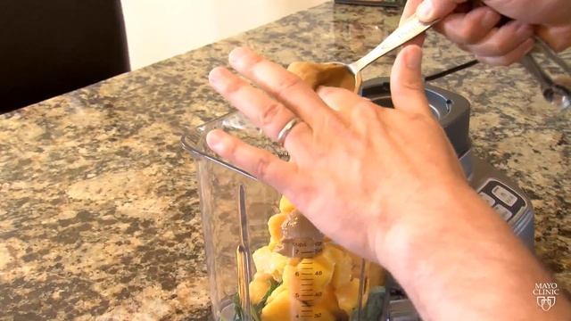 Mayo Clinic Minute: Get smart about smoothies смотреть онлайн
