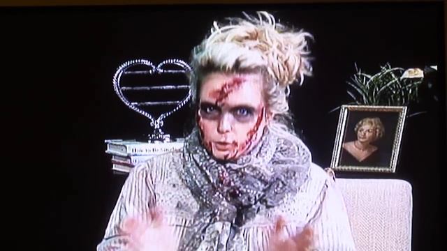 Studio Chat with Lynda Hill: Lily Winters Interview PT1 смотреть онлайн