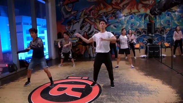 ZAYN - You Can't Hide (The Get Down) | Waacking Choreography by Meow 'Cat Lady' смотреть онлайн