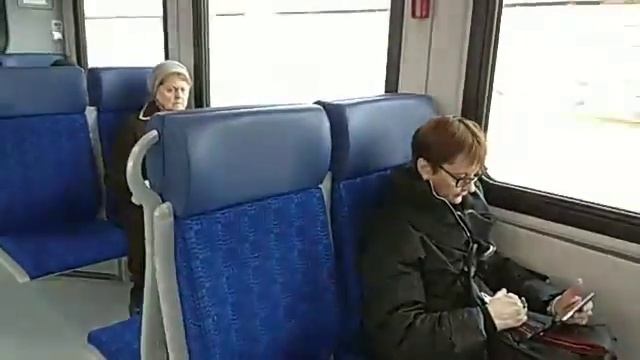 Раздача газет МЦД 2 ПОДГОТОВКА К ГОЛОСОВАНИЮ смотреть онлайн