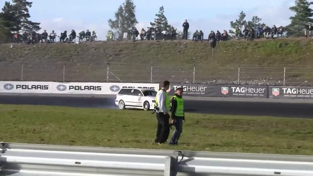 Gatebil September 2012 - Psycho-Tuning VW Passat RWD V8 drifting смотреть онлайн