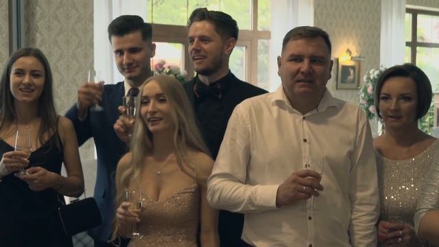 Karolina & Szymon смотреть онлайн