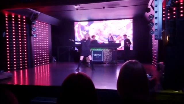 выступление Рин с танцем sunmi siren||luck entertainment смотреть онлайн