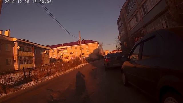 Еду домой после работы на велосипеде смотреть онлайн