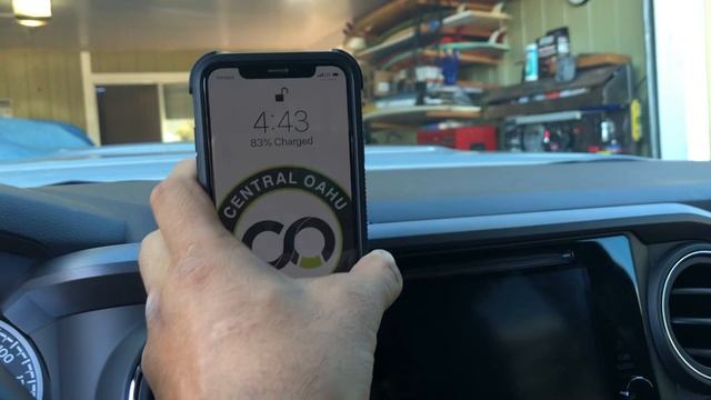 Pitaka Magnetic Wireless Charger and Dashtop Multi Mount (DMM) смотреть онлайн
