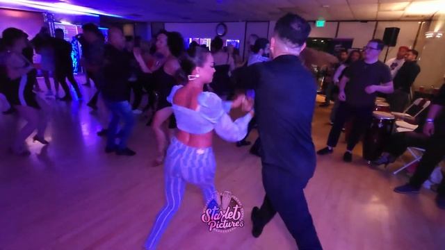 Eder Ivan & Stephany Moore Social Dancing at Unified On2 Social, Santa Ana смотреть онлайн