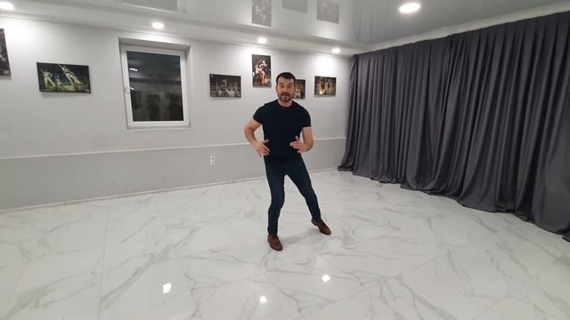 Footwork Salsa. Pavel Ivlyshkin. Давайте разберемся с предыдущей комбинацией и потанцуем вместе смотреть онлайн