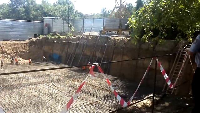 Опасность падения строительного крана на жилой дом смотреть онлайн