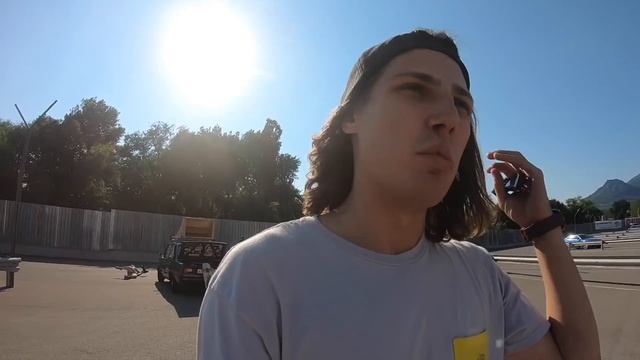 ПЕРЕПРЫГНУЛ НА ЛОНГБОРДЕ ЧЕРЕЗ МАШИНУ | VLOG ЛОНГБОРД смотреть онлайн