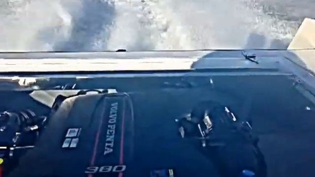 Amazing ride on Garda Lake with Frauscher Lido 686 powered with Volvo Penta V8-380 смотреть онлайн