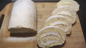 БИСКВИТНЫЙ РУЛЕТ С ТВОРОЖНО -МАСЛЯНЫМ КРЕМОМ