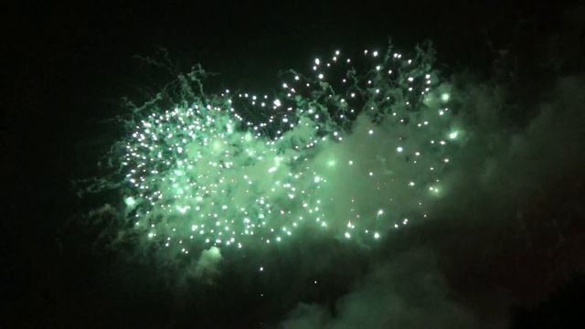 Официальный салют. Москва салют. HD смотреть онлайн