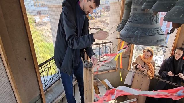 ПАСХАЛЬНЫЕ ТОРЖЕСТВА В ИВЕРСКОМ МОНАСТЫРЕ: КОЛЬКОЛЬНЫЙ ЗВОН ДЛЯ ВСЕХ ЖЕЛАЮЩИХ смотреть онлайн