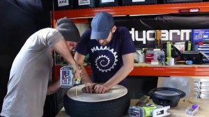 Делаем сабвуфер из запаски BMIRussian