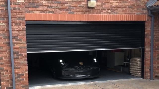Bonkers Car Wrap - Porsche GT3RS black pallet wrap! смотреть онлайн
