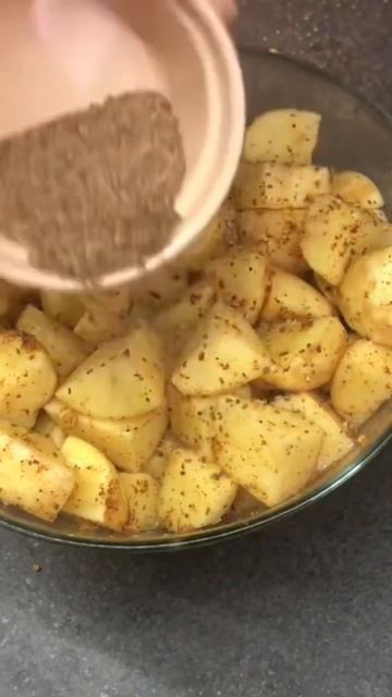 Хрустящая печеная картошка 🍟 Простой рецепт