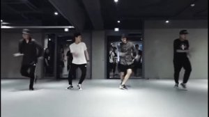 Казах Песня - Ахан Отыншиев, Руслан Сатай - _ Отличаю_ ( Өзгешем ).