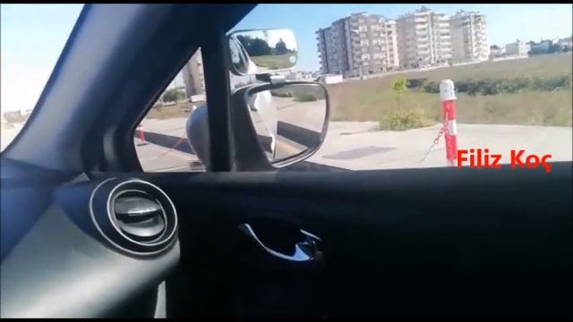 Direksiyon Sınavı (Dubalar Arası Paralel Park 2. Yöntem)