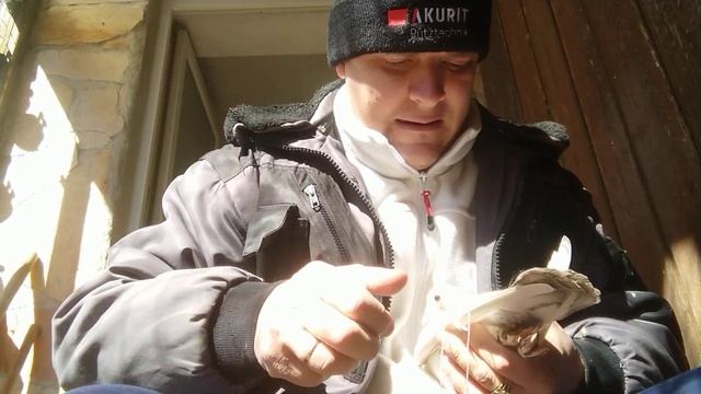 Как правильно связать крыло голубю