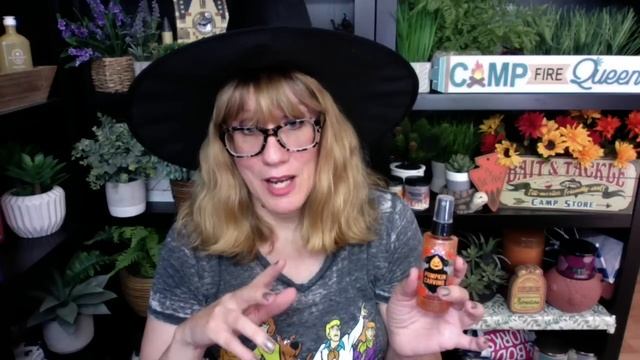 Bath & Body Works Halloween Is PUMPKIN CARVNING Sweet Cinnamon Pumpkin?