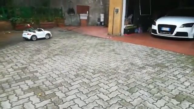 Audi TTRS r/c смотреть онлайн