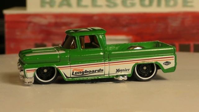 2017 Hot Wheels L Case #255 - Custom '62 Chevy Pickup смотреть онлайн