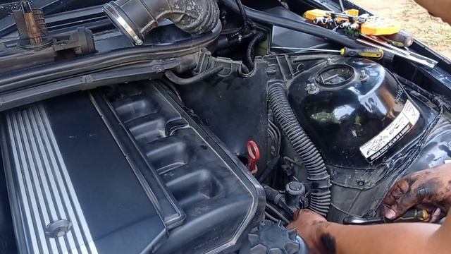 Rpm naik turun saat lepas pedal gas, bmw e46 323. смотреть онлайн